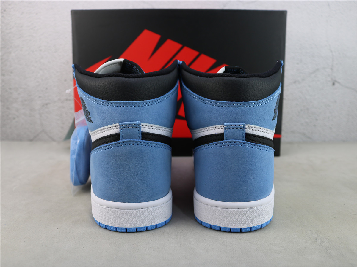 OG Batch Air Jordan 1 Retro High OG University Blue 555088-134